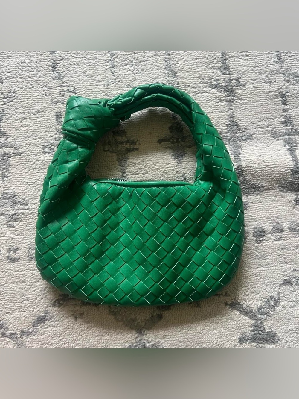 Woven Knot Handle Shoulder Bag - Green